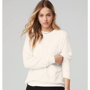 BNWT Women’s ALO brand Soho pullover